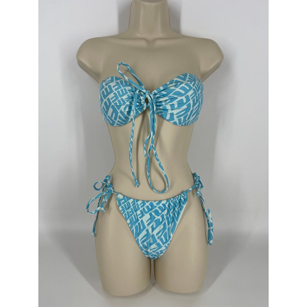 White Fox Blue Bikini (B17#9)